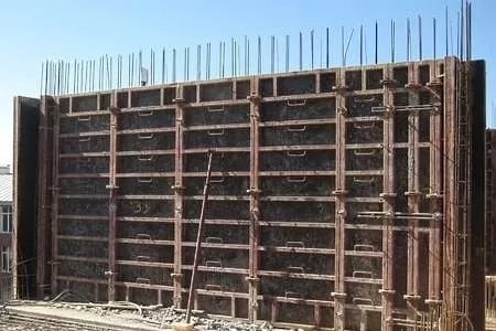 Опалубка стен крупнощитовая Опрус-3